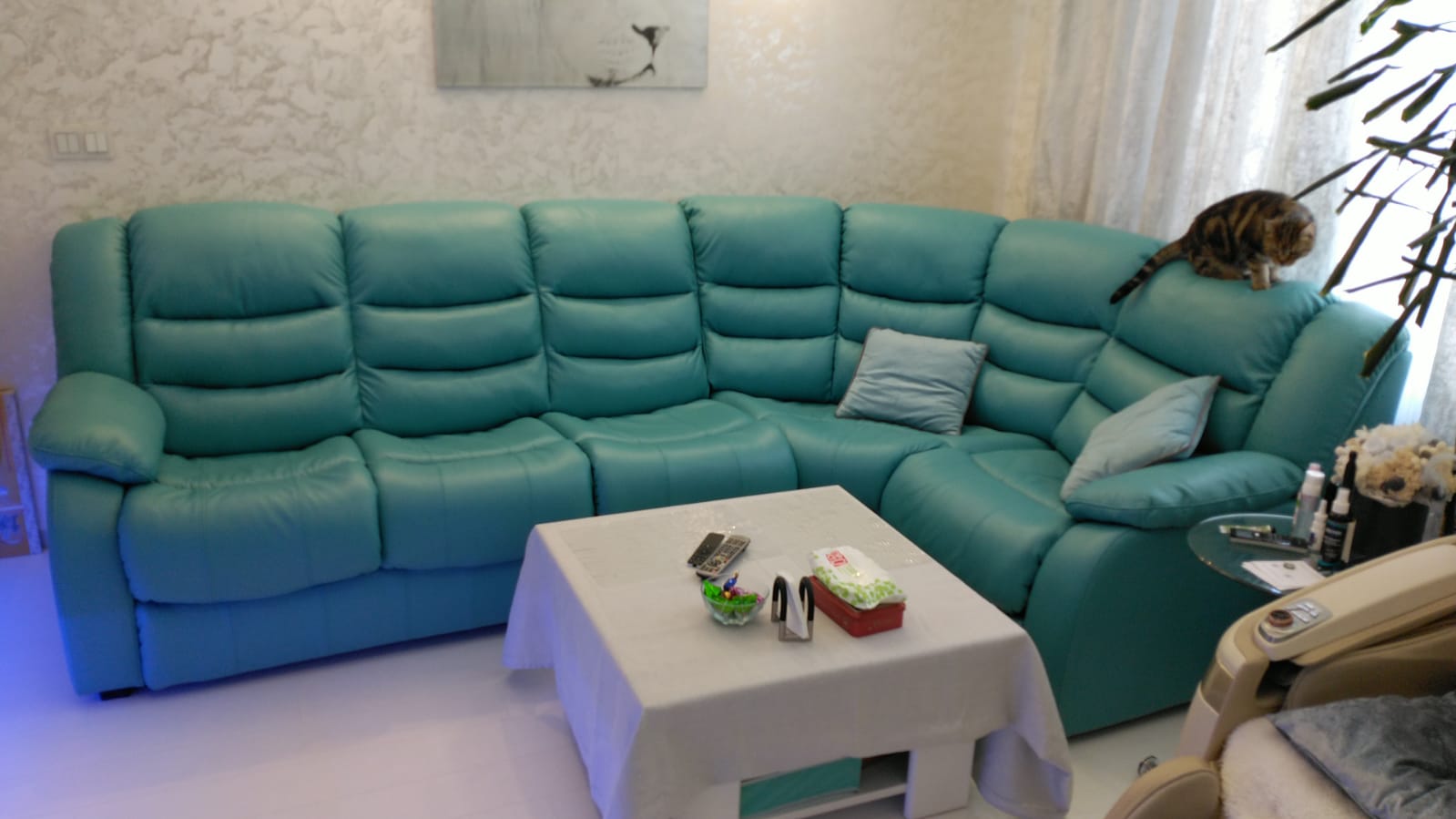 Перетяжка дивана на дому. Шоссе Энтузиастов